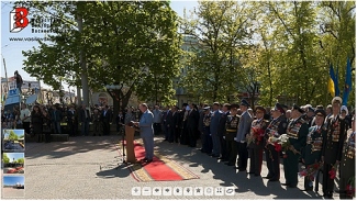 3D панорама Луганска 2011,  Митинг, посвященный  66 годовщине Победы в Великой Отечественной войне